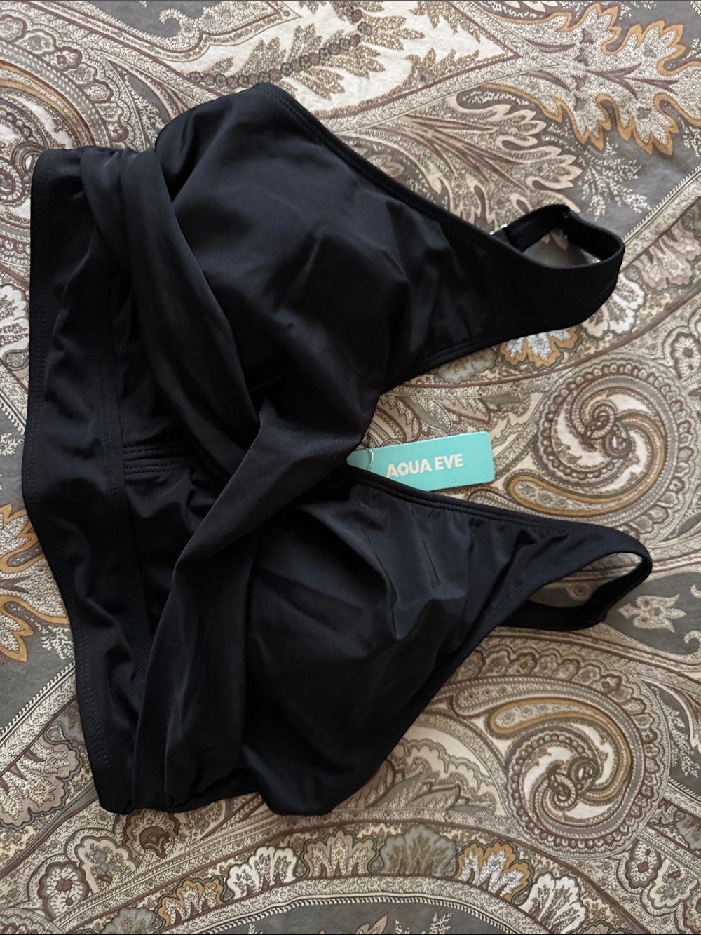 Aqua Eve Black Bikini Top Size M